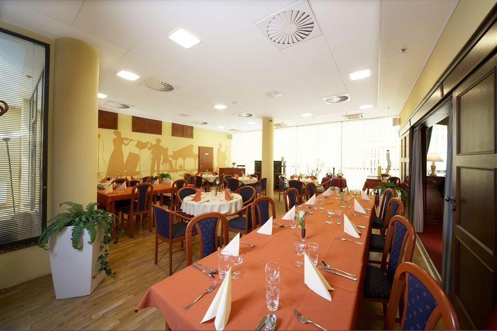 Capital Apartments Prague Luaran gambar